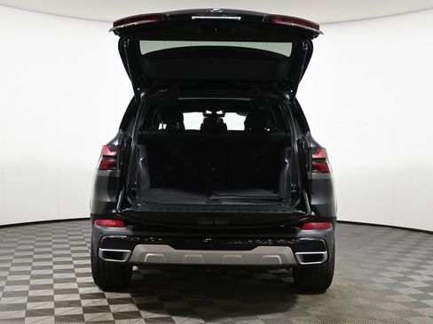 Certified 2024 BMW X5 xDrive40i w/ Parking Assistance Package image 35