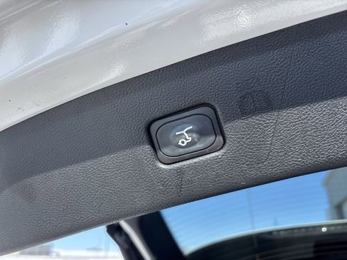 Used 2024 Ford Edge SEL w/ Convenience Package image 30