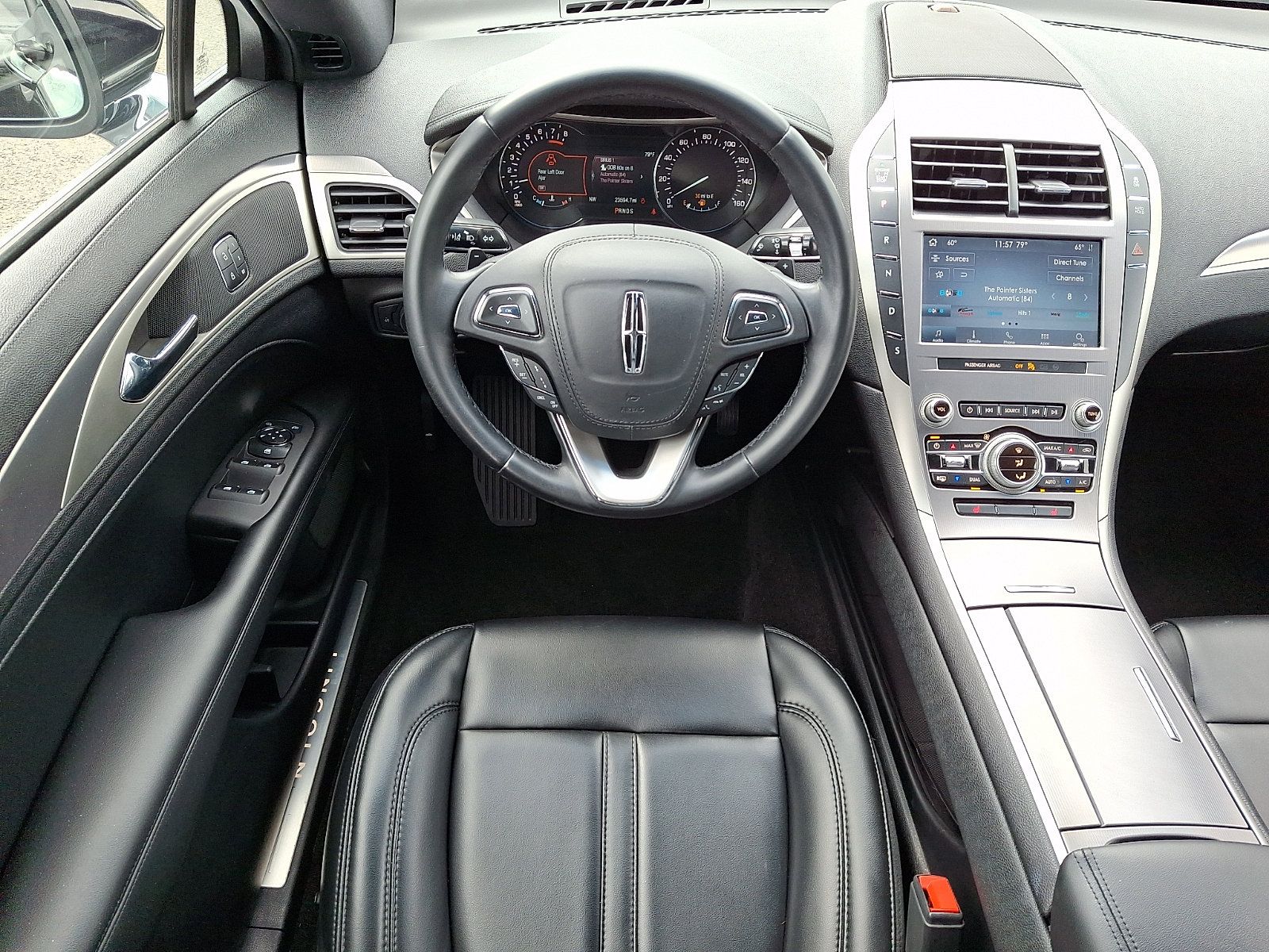 Used 2020 Lincoln MKZ FWD image 5