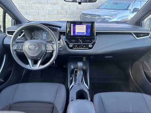 Used 2024 Toyota Corolla SE image 10