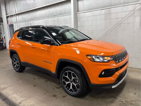 New 2026 Jeep Compass Limited image 2