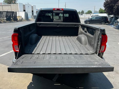 Used 2018 Chevrolet Silverado 1500 High Country AWD/4WD image 7