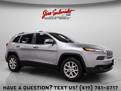 Used 2017 Jeep Cherokee Latitude w/ Cold Weather Group