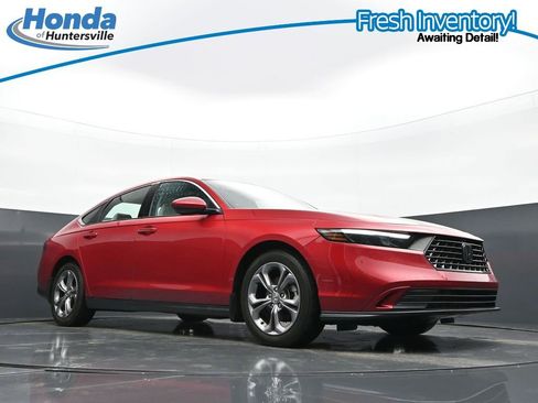 Used 2024 Honda Accord EX image 39