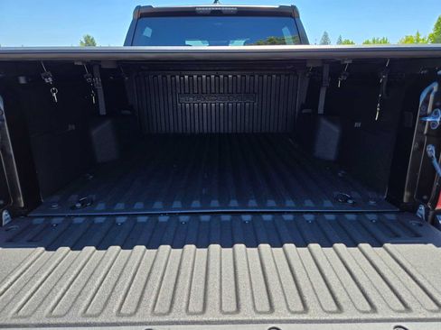 Used 2024 Toyota Tacoma SR5 AWD/4WD image 13