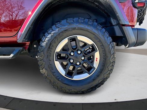 Certified 2021 Jeep Wrangler Unlimited Rubicon image 34