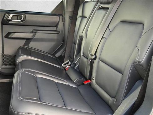 New 2025 Ford Bronco Outer Banks image 16