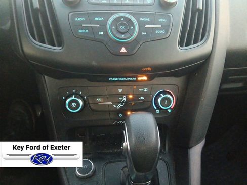 Used 2017 Ford Focus SE FWD image 24
