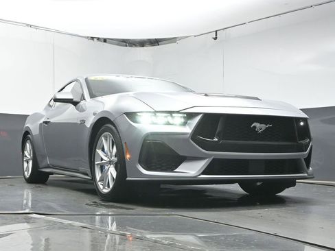 Used 2024 Ford Mustang GT Premium RWD image 29