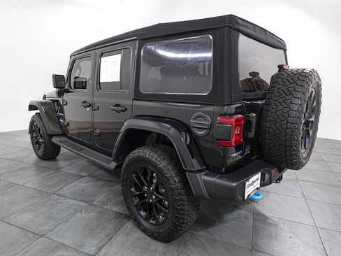 Used 2023 Jeep Wrangler Unlimited Sahara w/ Cold Weather Group image 4