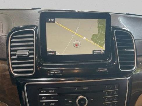 Used 2017 Mercedes-Benz GLS 450 4MATIC w/ Premium Package image 22