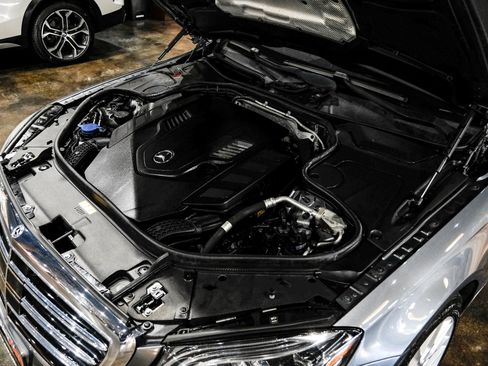 Used 2018 Mercedes-Benz S 560 4MATIC Sedan image 45