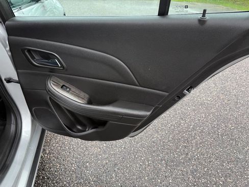 Used 2016 Chevrolet Malibu LTZ image 41