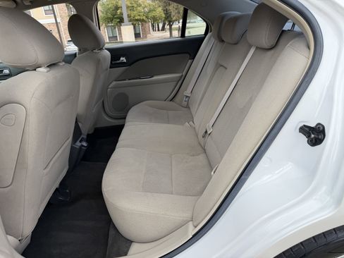 Used 2010 Ford Fusion Hybrid image 17