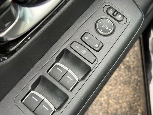 Used 2023 Honda CR-V EX-L image 22