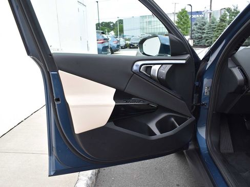 Used 2026 BMW X3 xDrive30i w/ Premium Package AWD/4WD image 8