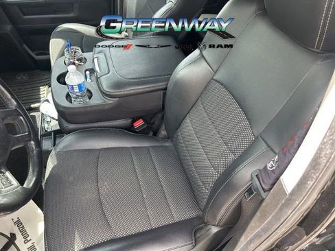 Used 2018 RAM 2500 Big Horn w/ Sport Appearance Group AWD/4WD image 15