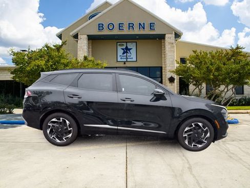 Used 2025 Kia Sportage SX FWD image 6