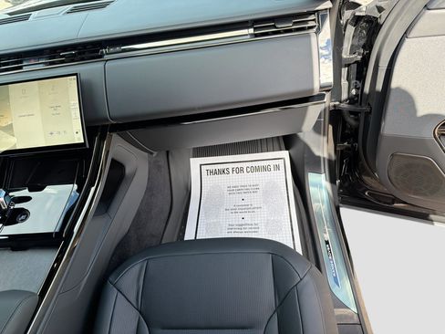 New 2026 Land Rover Range Rover Sport image 18