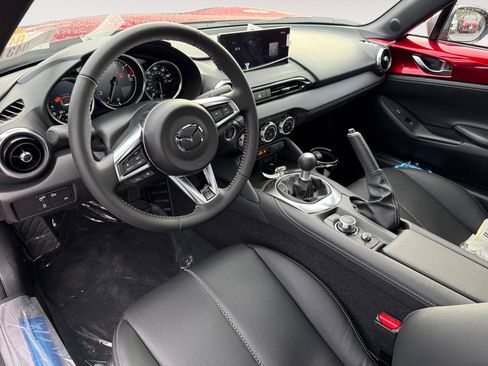 New 2025 MAZDA MX-5 Miata Grand Touring w/ Appearance Package image 15