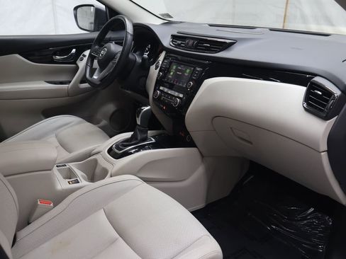 Used 2022 Nissan Rogue Sport SL w/ Premium Package AWD/4WD image 11