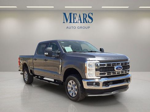 Used 2024 Ford F250 XLT image 7