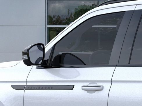 New 2026 Lincoln Navigator L Reserve w/ Jet Appearance Package image 20