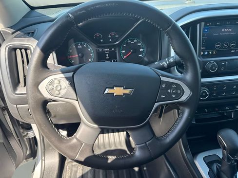 Used 2022 Chevrolet Colorado LT w/ Fleet Safety Package RWD image 12