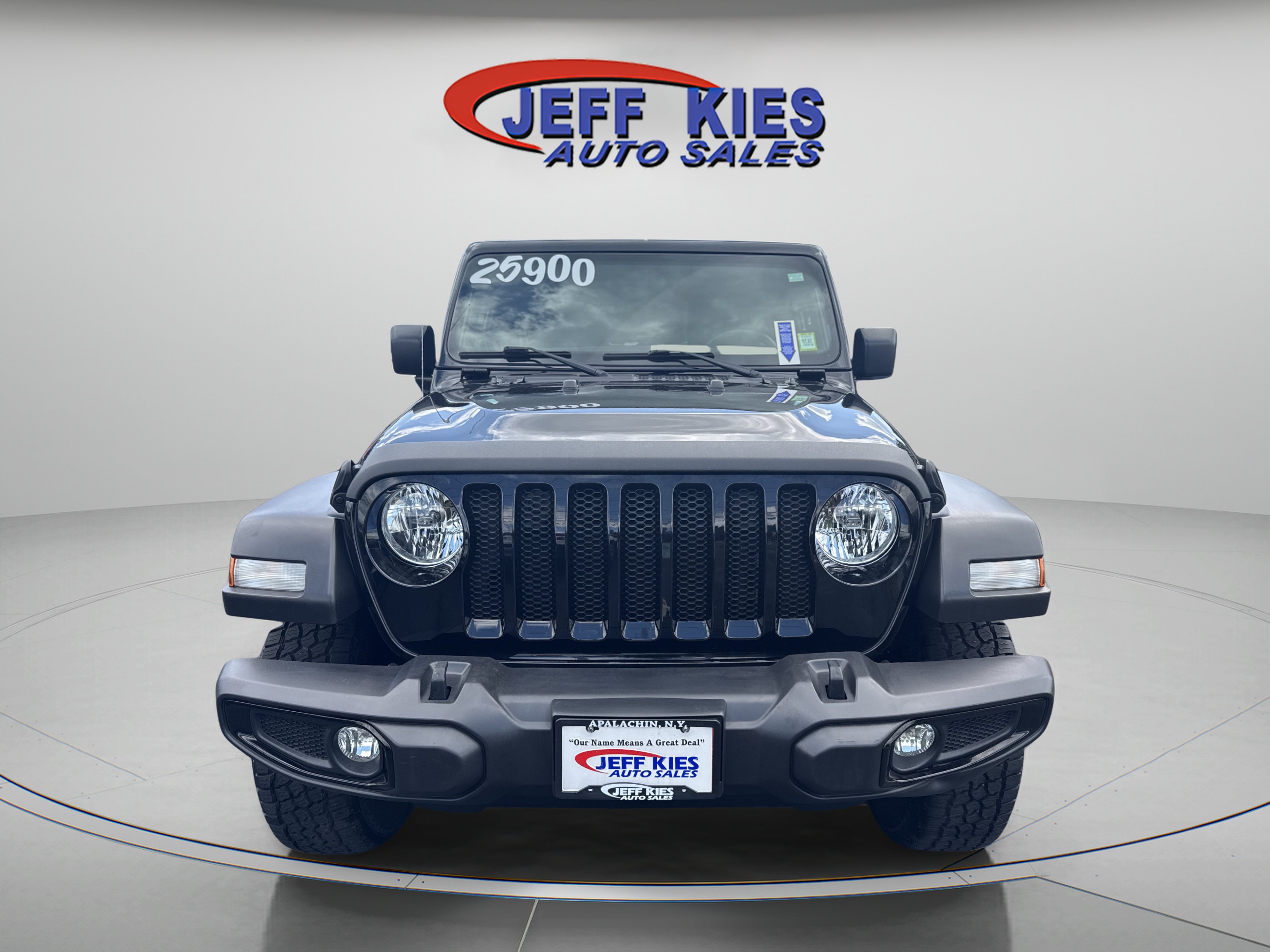 Used 2021 Jeep Wrangler Unlimited Sport AWD/4WD image 2