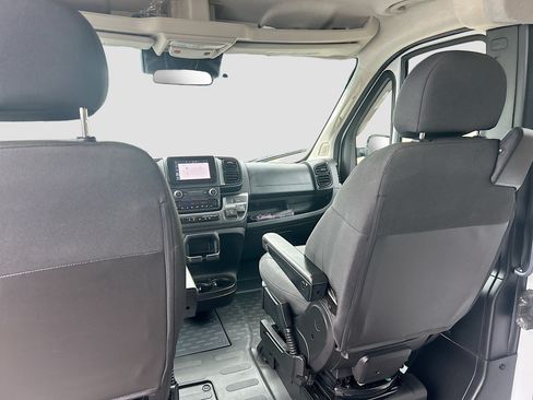 Used 2023 RAM ProMaster 1500 w/ Driver Convenience Group FWD image 25