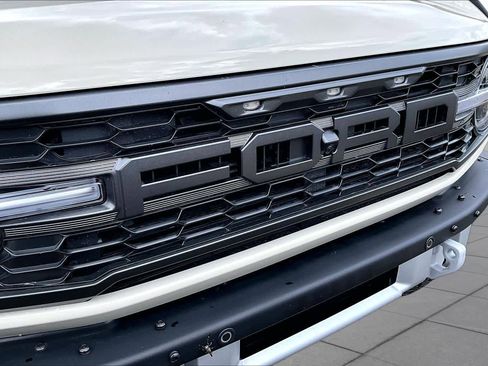 Used 2025 Ford Bronco Raptor AWD/4WD image 34