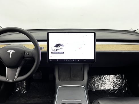 Used 2021 Tesla Model 3 Standard Range Plus image 25