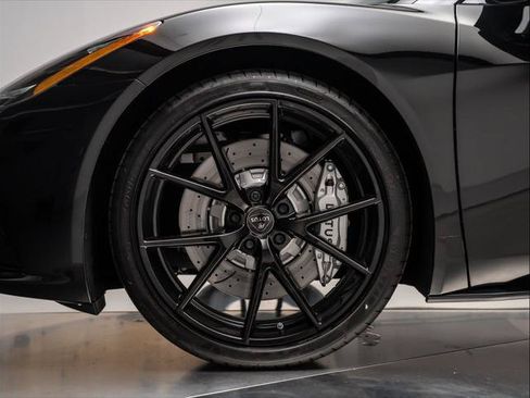 Used 2025 Lotus Emira RWD image 10
