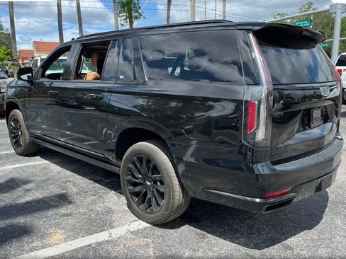 Used 2021 Cadillac Escalade ESV Sport w/ Driver Assist Tech Package RWD image 3