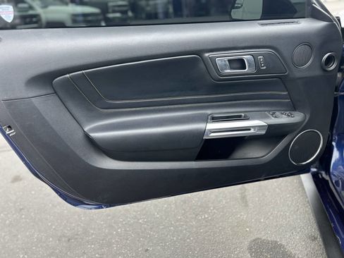 Used 2018 Ford Mustang GT Premium w/ Equipment Group 401A image 9