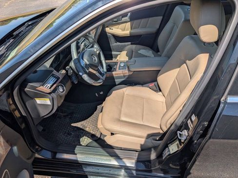 Used 2012 Mercedes-Benz E 350 Sedan image 22