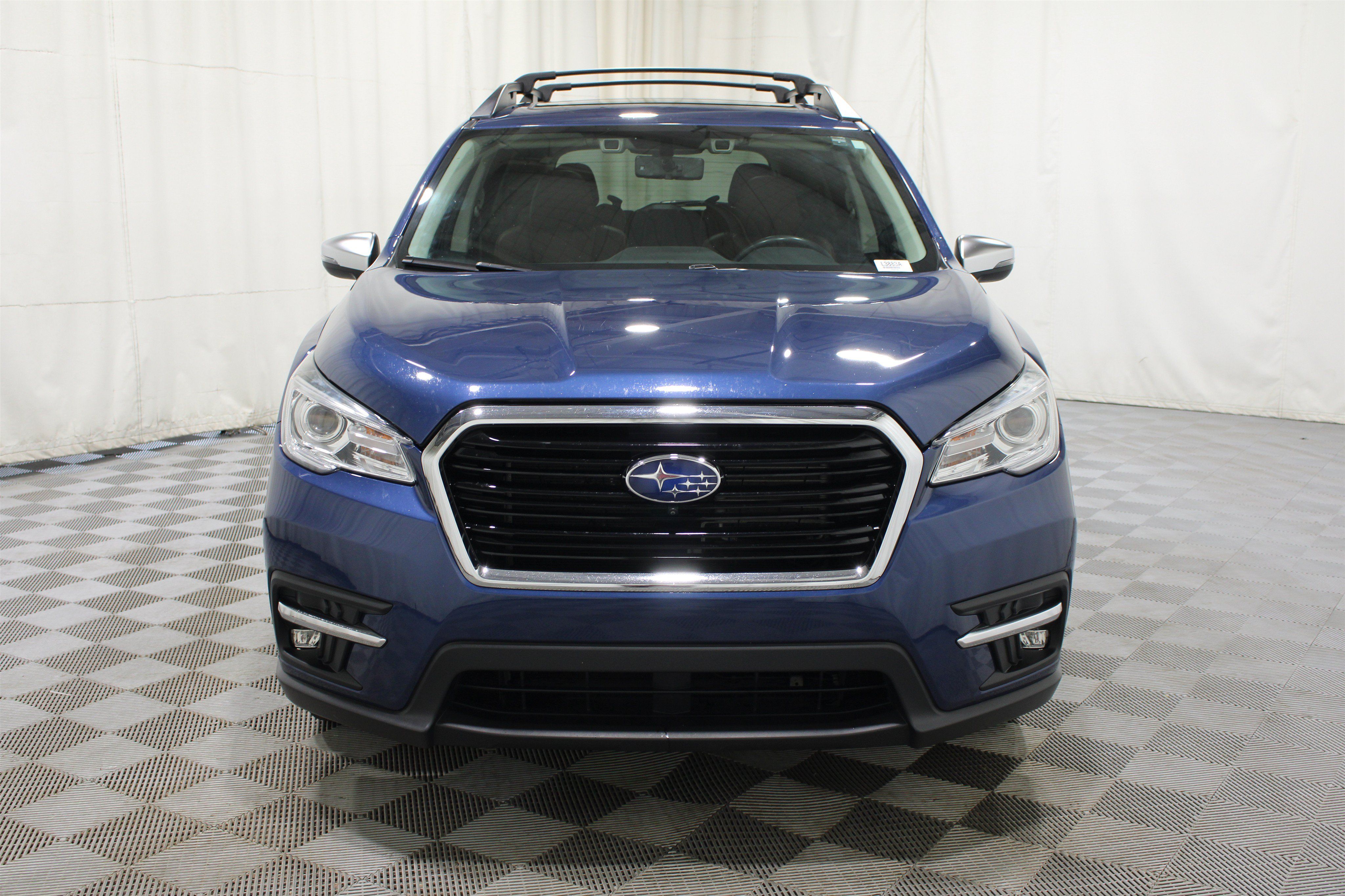 Used 2019 Subaru Ascent Touring w/ Popular Package #3 AWD/4WD image 39