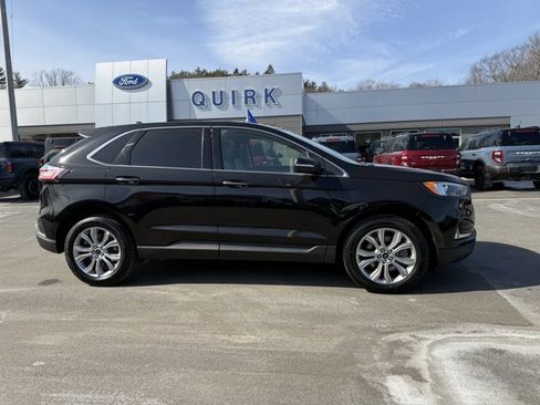 Certified 2024 Ford Edge Titanium image 2