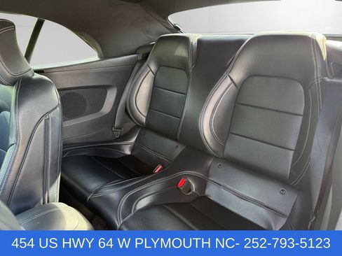 Used 2025 Ford Mustang Premium RWD image 13