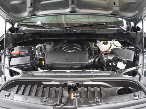 Used 2025 Chevrolet Silverado 1500 W/T w/ WT Value Package AWD/4WD image 20