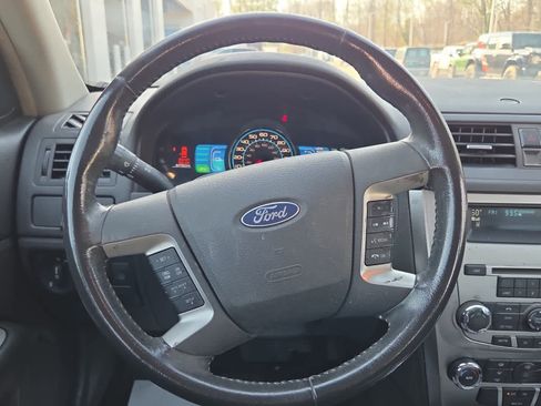 Used 2012 Ford Fusion Hybrid image 24