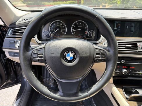 Used 2012 BMW 750Li RWD image 16