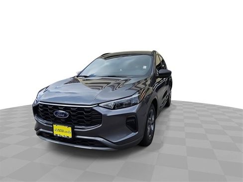 Used 2024 Ford Escape ST-Line w/ Tech Pack #1 image 3