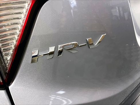 Used 2022 Honda HR-V Sport image 31
