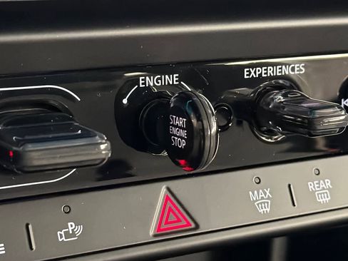 New 2026 MINI Cooper 2-Door Hardtop FWD image 23