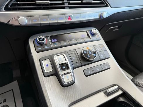 Used 2021 Hyundai Palisade SEL w/ Premium Package image 28