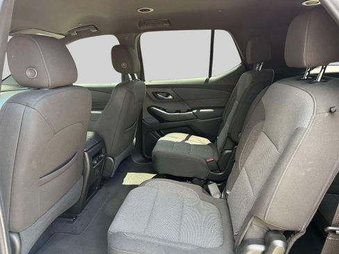 Used 2023 Chevrolet Traverse LT AWD/4WD image 11
