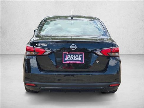 Used 2025 Nissan Versa S w/ Trunk Package FWD image 5