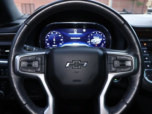 Used 2023 Chevrolet Tahoe Z71 w/ Luxury Package AWD/4WD image 14