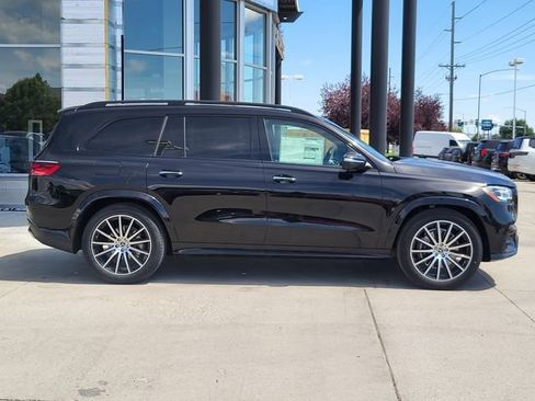 Used 2025 Mercedes-Benz GLS 450 4MATIC image 47